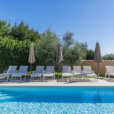 Magica By Interhome Loborika