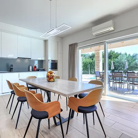 Magica By Interhome