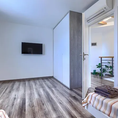 Villa Magica By Interhome Marčana
