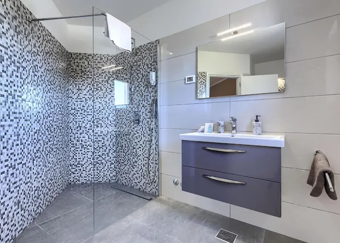 Villa Magica By Interhome